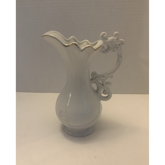 Vtg Lego Ceramic Pitcher With Gold Accents Made In Taiwan with raised flowers - Picture 3 of 6